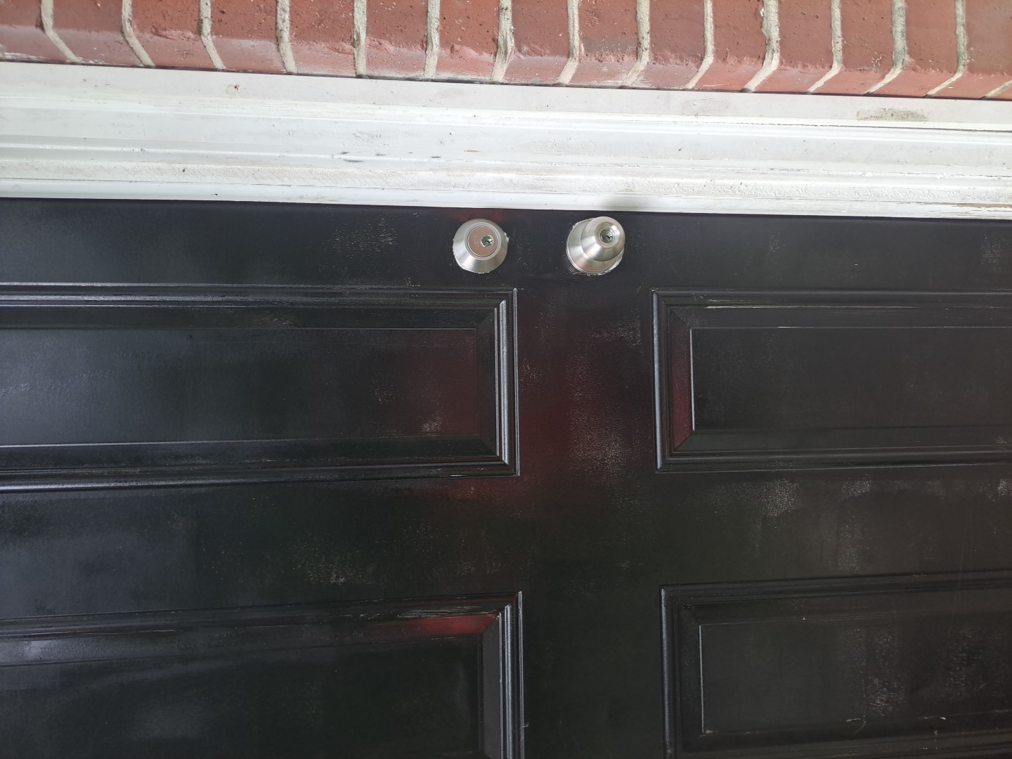 Deadbolt & knob install on black entry door