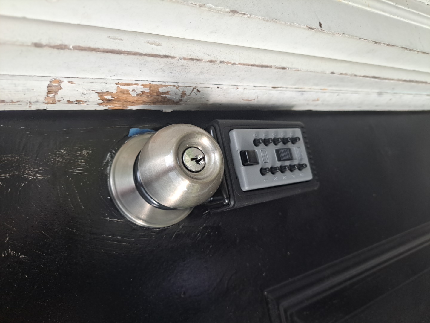Rental door knob rekey with lockbox
